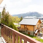 Altitude 1676 - Avec Balcon アパート