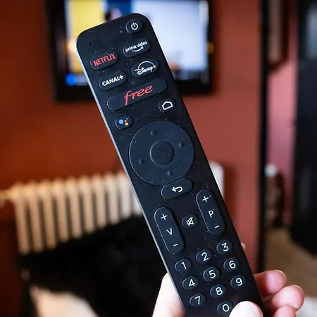 - Balcon Et Vue Sur Les Montagnes